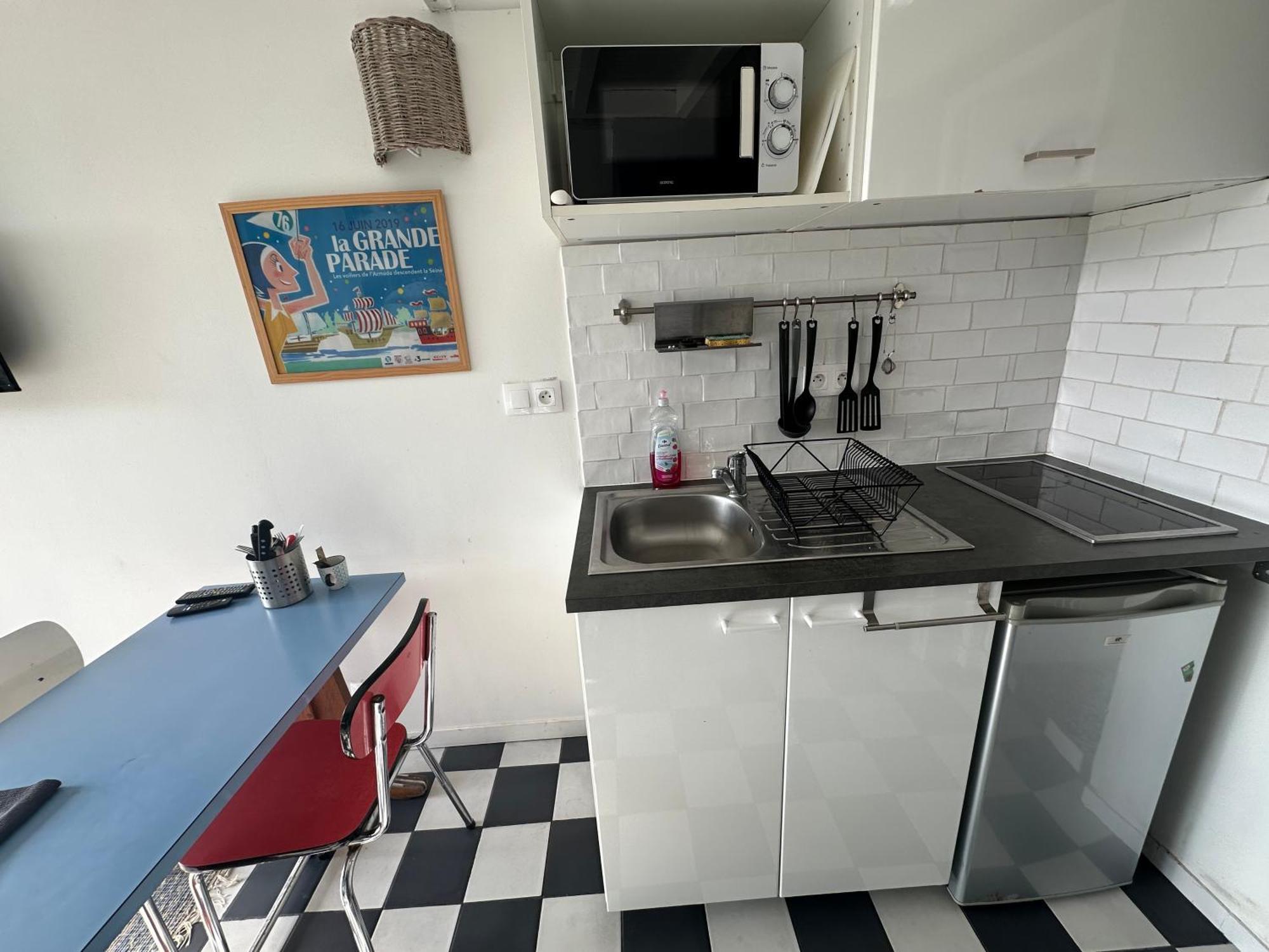 Eco Studios Mezzanine Wifi Piscine Stationnement Gratuit Terrasse Dans Jardin Rouen Exterior photo