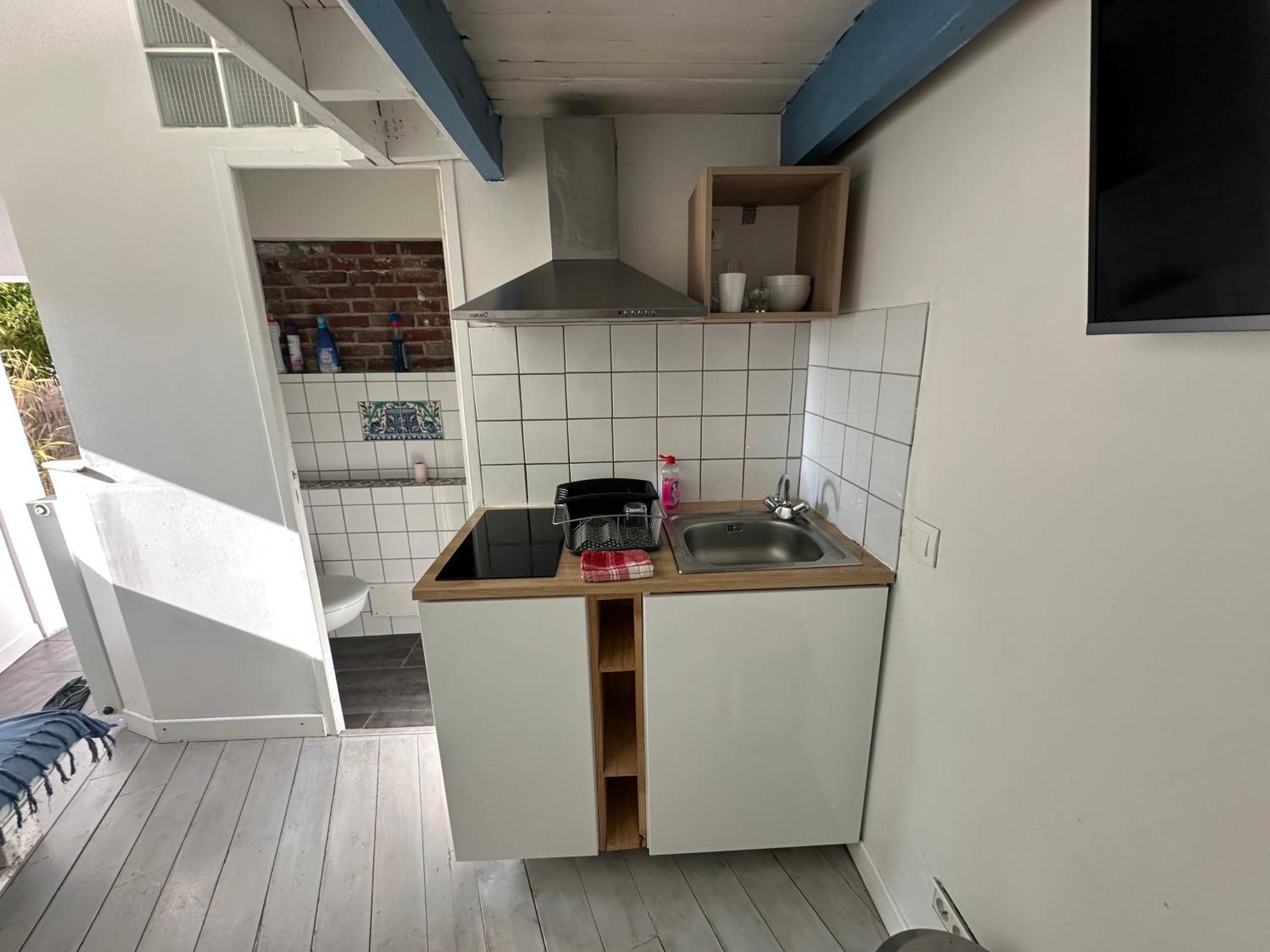 Eco Studios Mezzanine Wifi Piscine Stationnement Gratuit Terrasse Dans Jardin Rouen Exterior photo