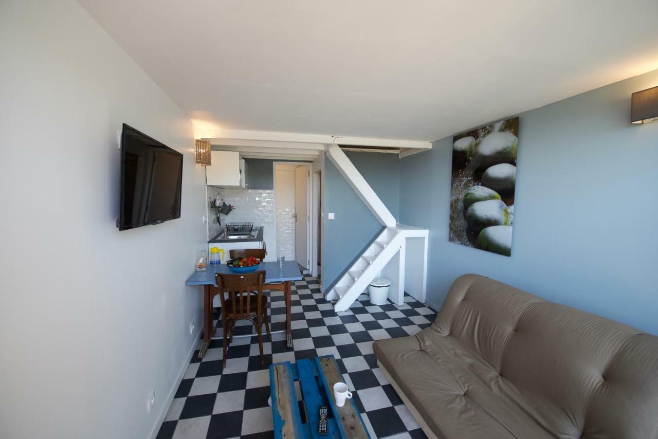 Eco Studios Mezzanine Wifi Piscine Stationnement Gratuit Terrasse Dans Jardin Rouen Exterior photo